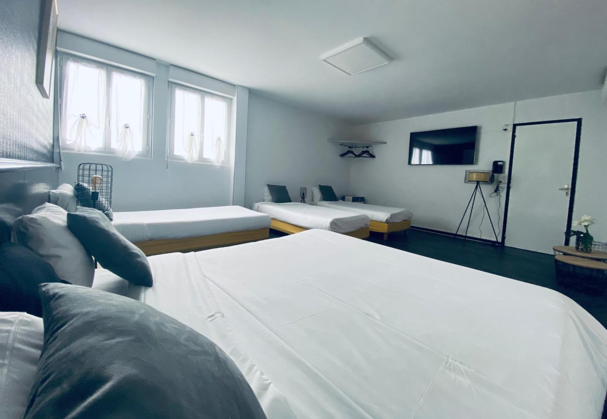 Hotel Air-Lane Saint-Leger-sous-Brienne Экстерьер фото