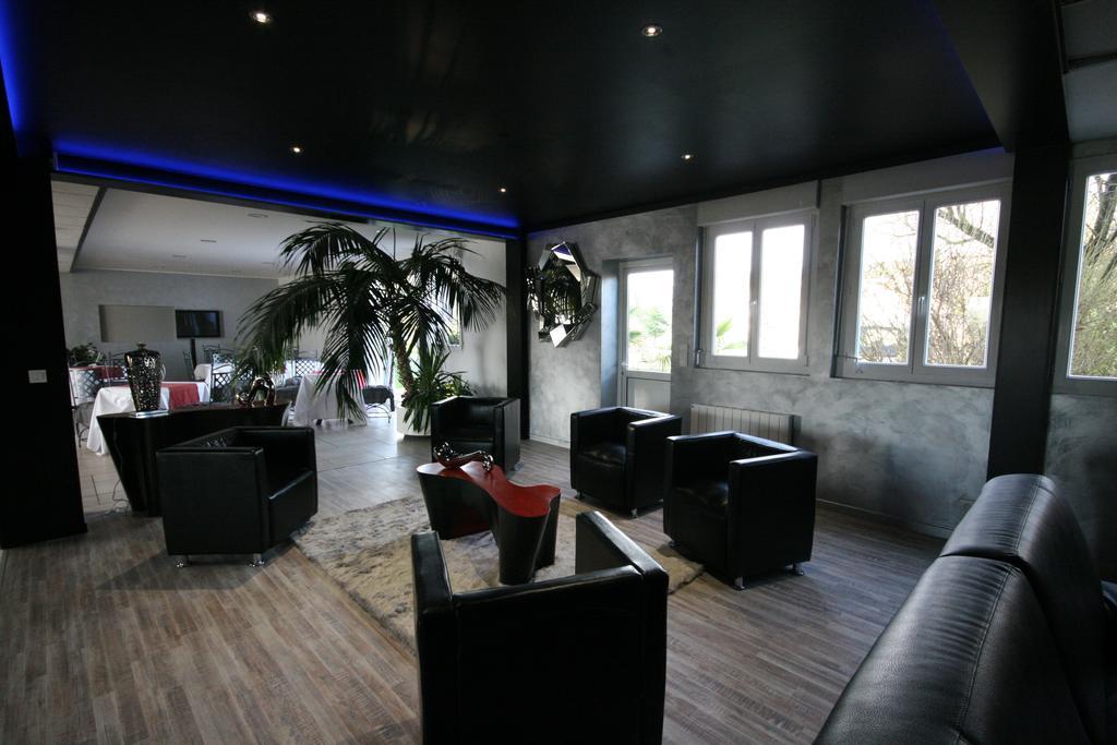 Hotel Air-Lane Saint-Leger-sous-Brienne Экстерьер фото